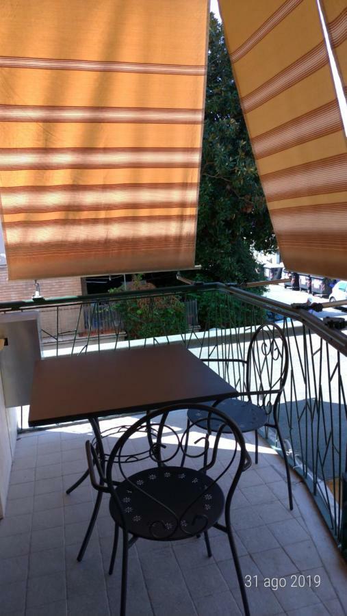 Casa Di Rosita Apartment โรม ภายนอก รูปภาพ