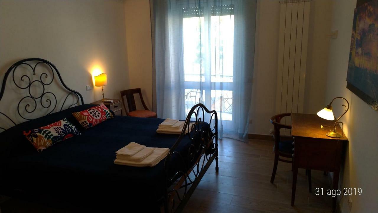 Casa Di Rosita Apartment โรม ภายนอก รูปภาพ